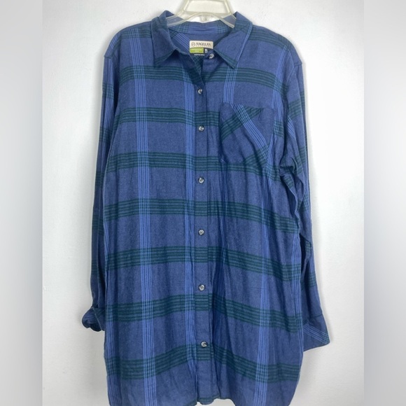 Magellan Outdoors Tops - Magellan Blue Plaid Long Sleeved Shirt Boyfriend Fit Size XL